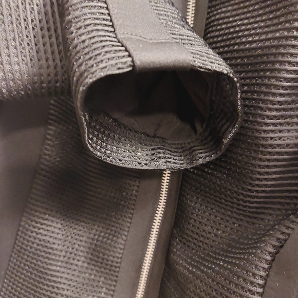 Guess Jacket - Picture 4 of 8